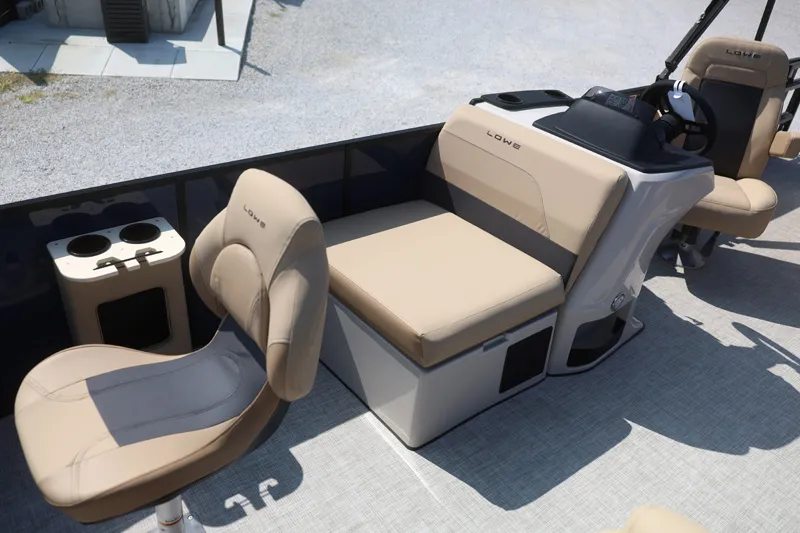 Slide: The Image of LOWE LF214 2026 - 14