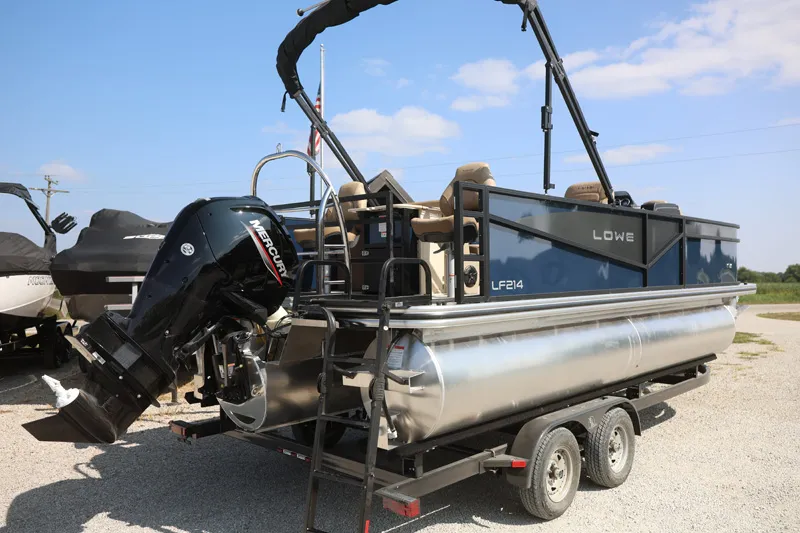 Slide: The Image of LOWE LF214 2026 - 2