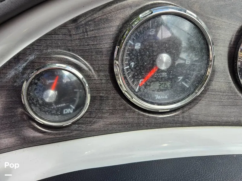 Slide: The Image of Rinker 21QX 2018 - 15311028