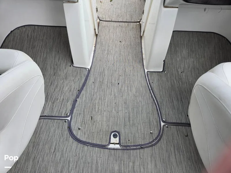 Slide: The Image of Rinker 21QX 2018 - 15311048