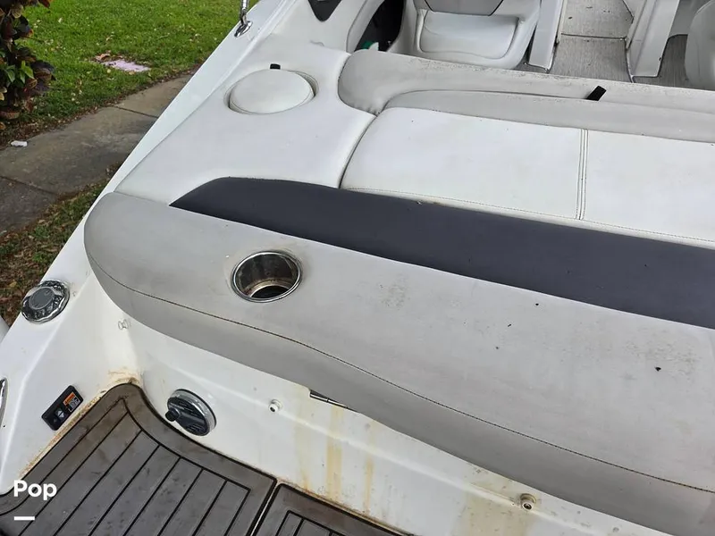 Slide: The Image of Rinker 21QX 2018 - 15311051