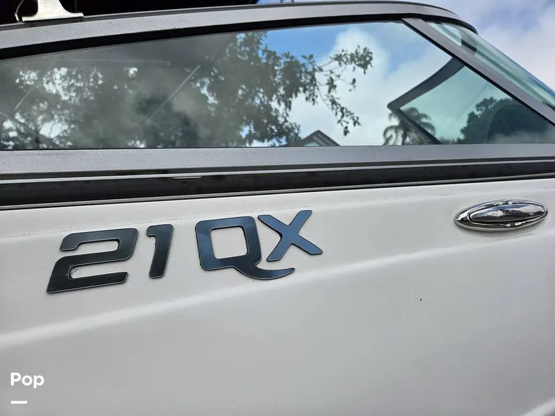 Slide: The Image of Rinker 21QX 2018 - 15311061