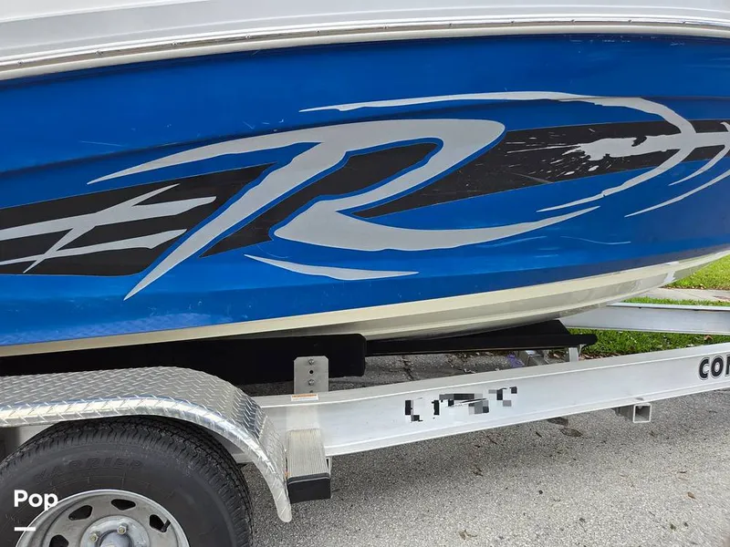 Slide: The Image of Rinker 21QX 2018 - 15311062