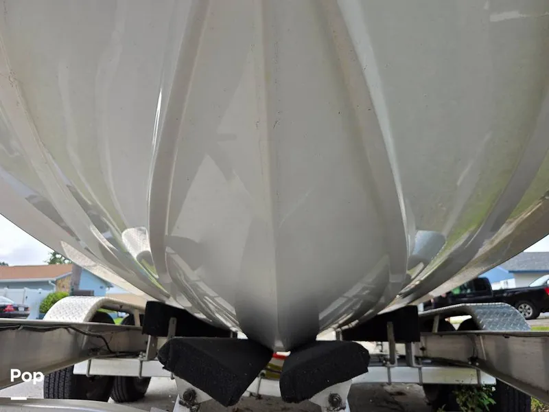 Slide: The Image of Rinker 21QX 2018 - 15311067