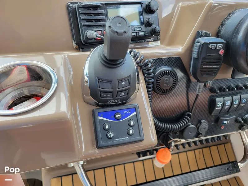 Slide: The Image of Regal Commodore 4460 2006 - 14153921