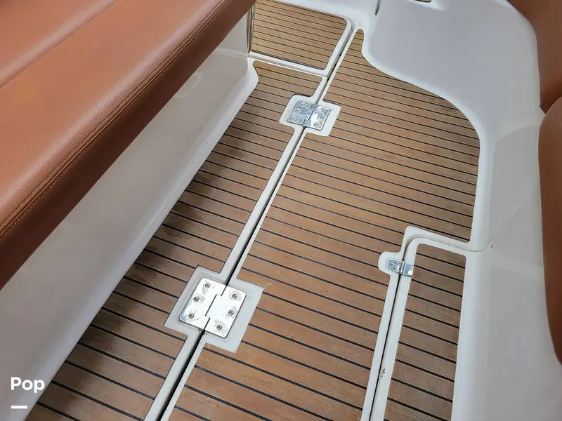 Slide: The Image of Regal Commodore 4460 2006 - 14153934