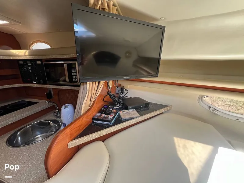 Slide: The Image of Rinker 342 Fiesta Vee 2005 - 14176143