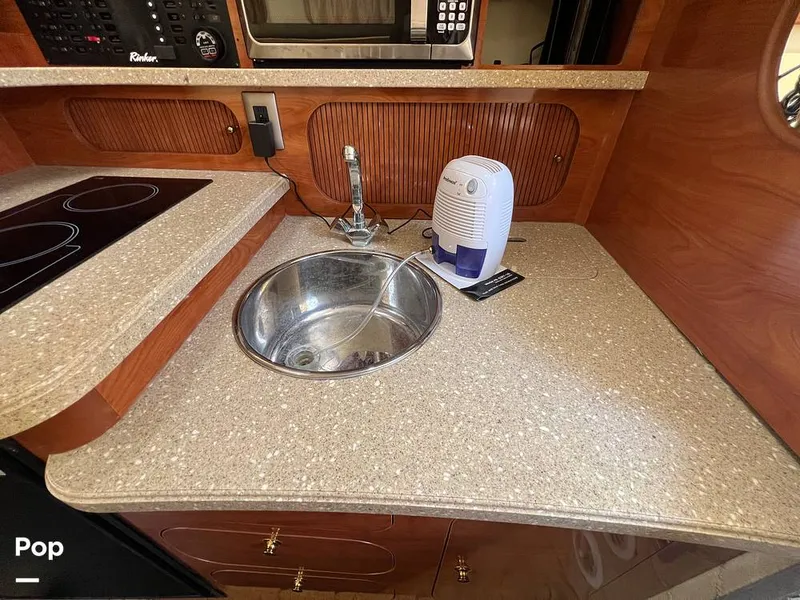 Slide: The Image of Rinker 342 Fiesta Vee 2005 - 14176153