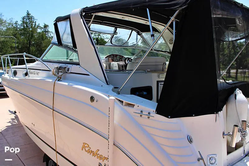 Slide: The Image of Rinker 342 Fiesta Vee 2005 - 14176184