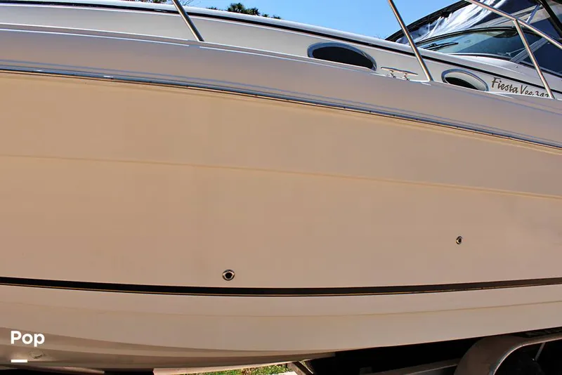 Slide: The Image of Rinker 342 Fiesta Vee 2005 - 14176198