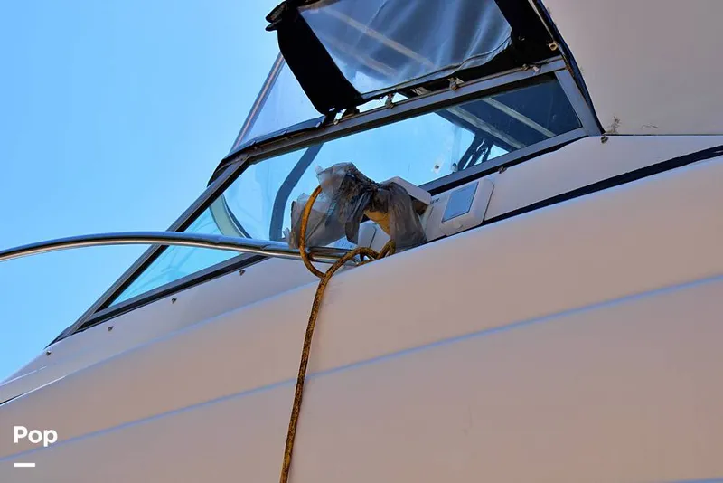 Slide: The Image of Rinker 342 Fiesta Vee 2005 - 14176204