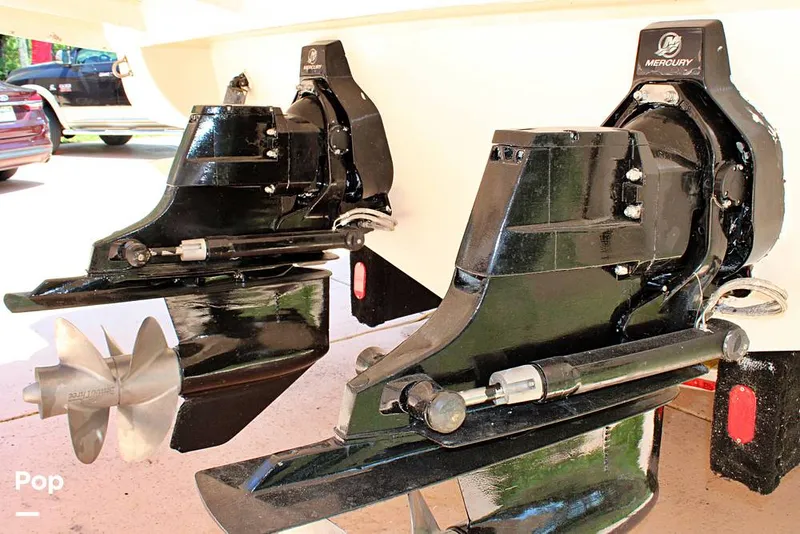 Slide: The Image of Rinker 342 Fiesta Vee 2005 - 14176212