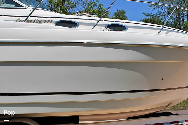 Slide: The Image of Rinker 342 Fiesta Vee 2005 - 14176221