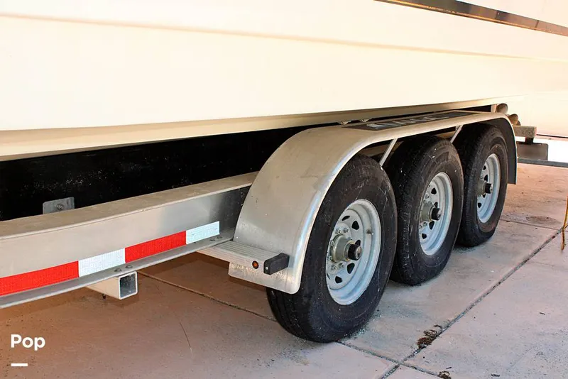 Slide: The Image of Rinker 342 Fiesta Vee 2005 - 14176234