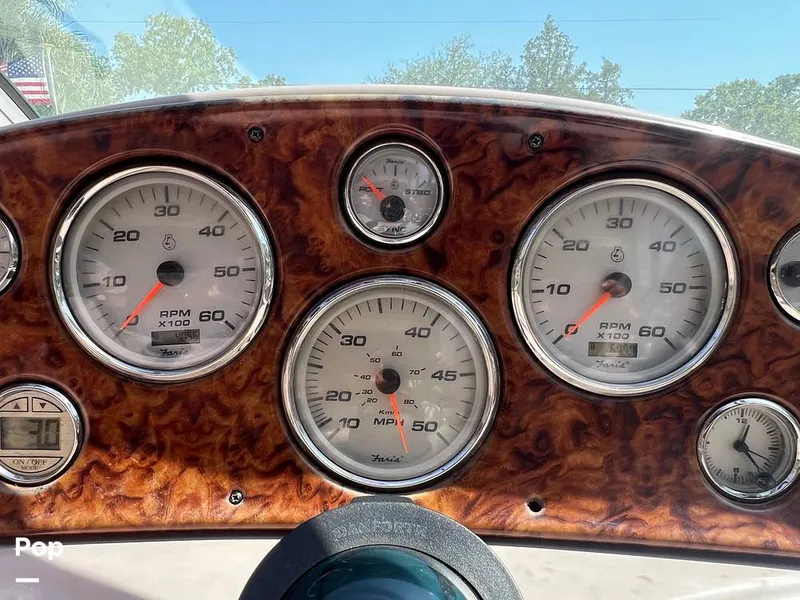 Slide: The Image of Rinker 342 Fiesta Vee 2005 - 14176086