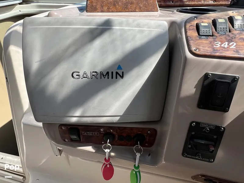 Slide: The Image of Rinker 342 Fiesta Vee 2005 - 14176102