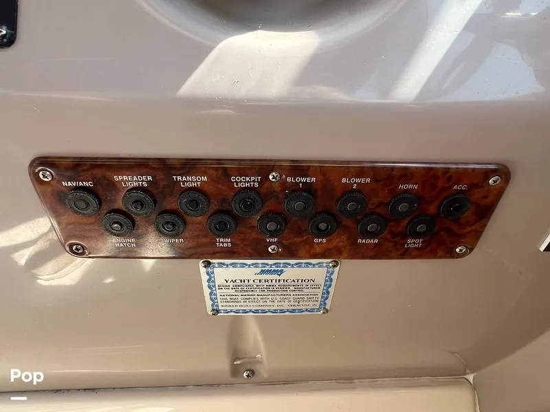 Slide: The Image of Rinker 342 Fiesta Vee 2005 - 14176099