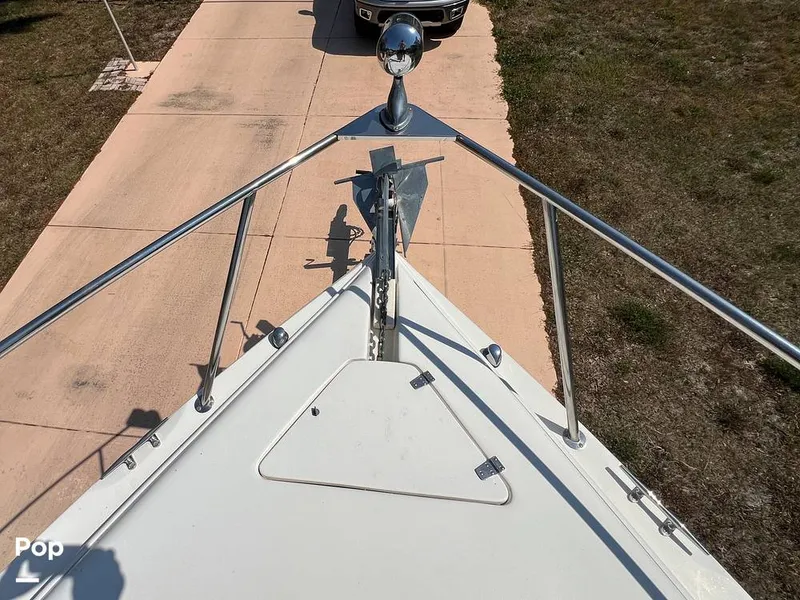 Slide: The Image of Rinker 342 Fiesta Vee 2005 - 14176104