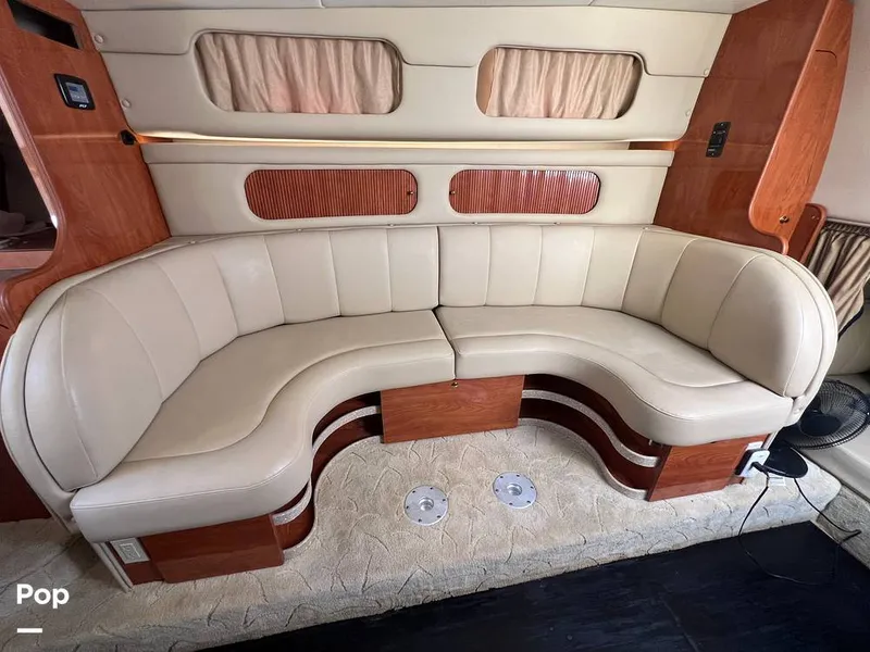 Slide: The Image of Rinker 342 Fiesta Vee 2005 - 14176116