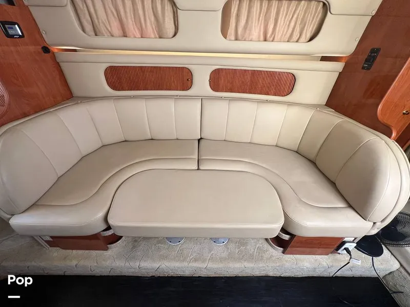 Slide: The Image of Rinker 342 Fiesta Vee 2005 - 14176121