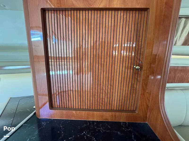 Slide: The Image of Rinker 342 Fiesta Vee 2005 - 14176127