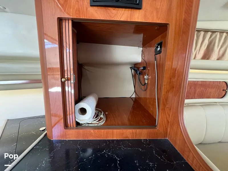 Slide: The Image of Rinker 342 Fiesta Vee 2005 - 14176128