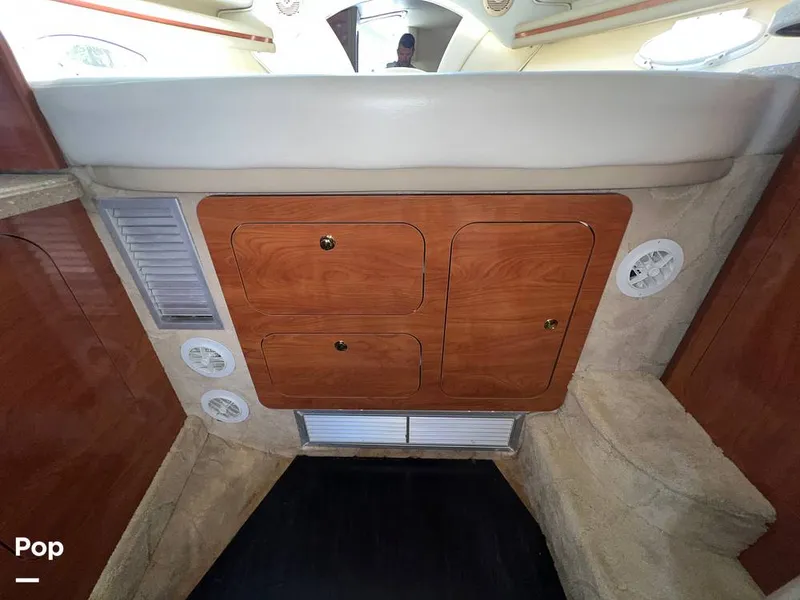 Slide: The Image of Rinker 342 Fiesta Vee 2005 - 14176133