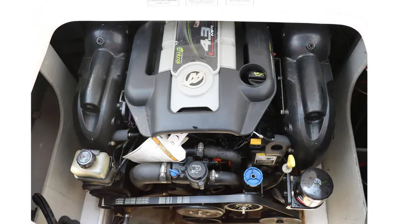 Slide: The Image of Bayliner 185 BR 2014 - 24