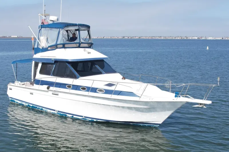 The Image of Mediterranean 38 Convertible 1988 - 0