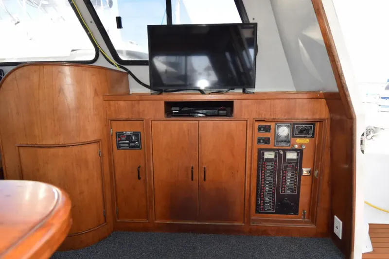 Slide: The Image of Mediterranean 38 Convertible 1988 - 15