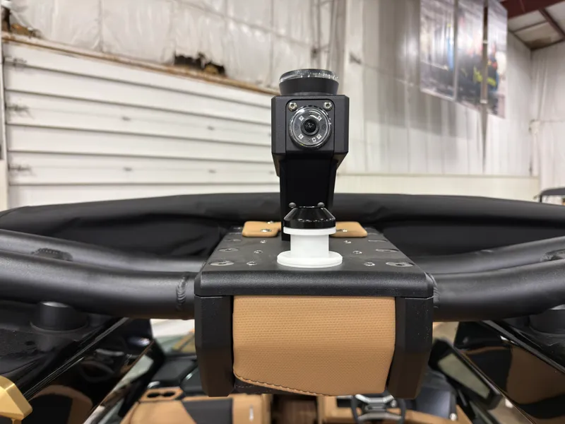 Slide: The Image of Mastercraft X24 2026 - 16