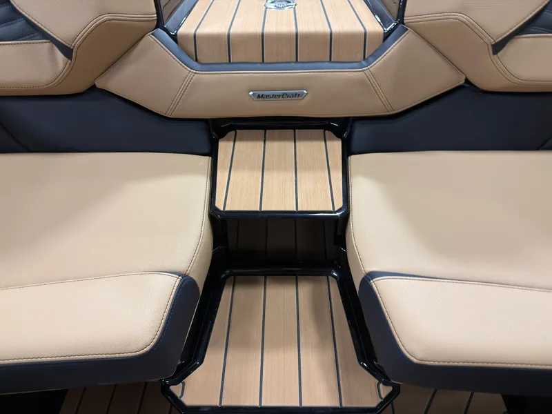 Slide: The Image of Mastercraft X24 2026 - 21