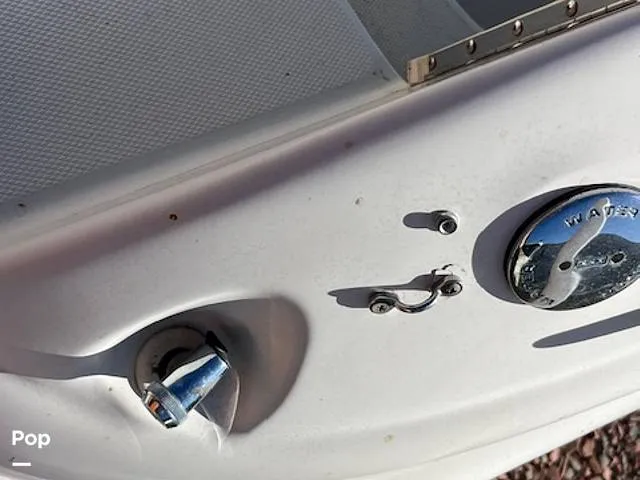 Slide: The Image of Sea Ray 240 Sundeck 2002 - 14946150