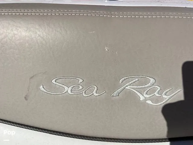 Slide: The Image of Sea Ray 240 Sundeck 2002 - 14946151