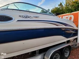 Slide: The Image of Sea Ray 240 Sundeck 2002 - 14996263