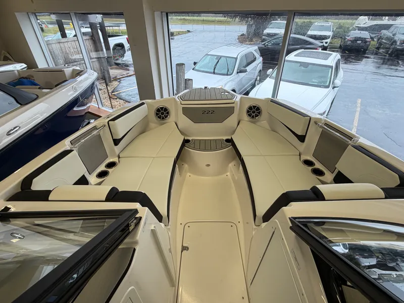Slide: The Image of Yamaha 222S 2026 - 27