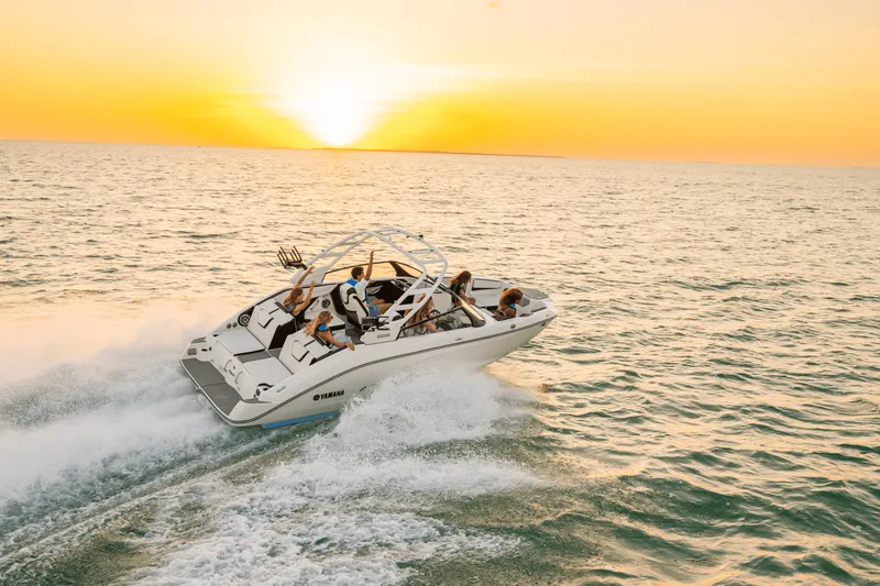 Slide: The Image of Yamaha 222S 2026 - 2