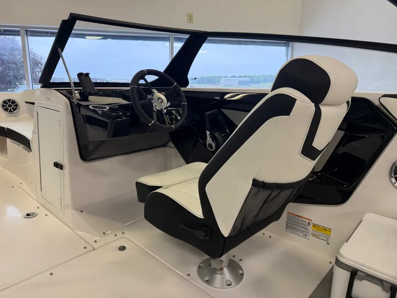 Slide: The Image of Yamaha 222S 2026 - 14
