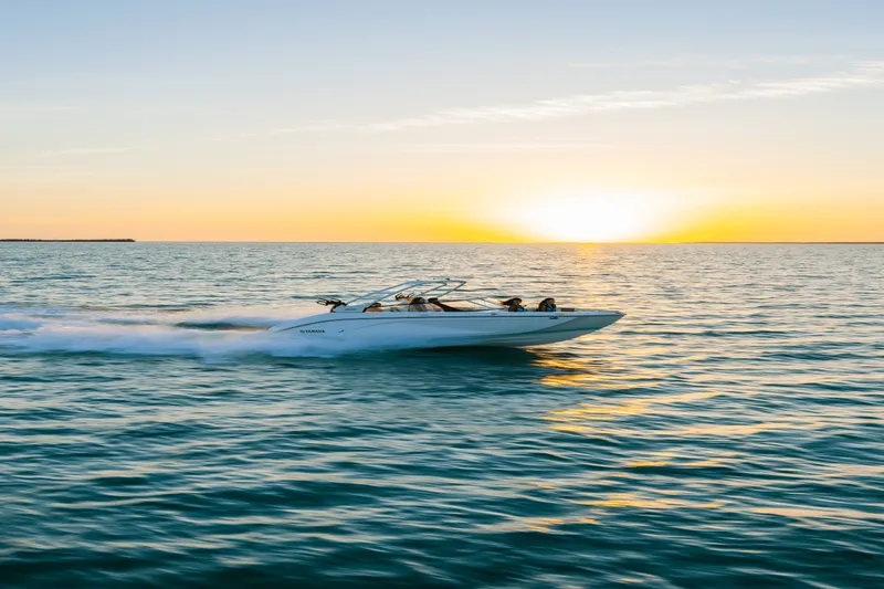 Slide: The Image of Yamaha 222S 2026 - 32