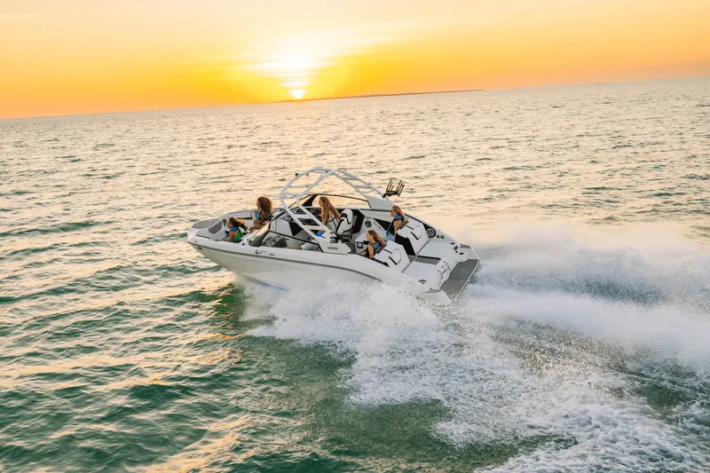 Slide: The Image of Yamaha 222S 2026 - 4