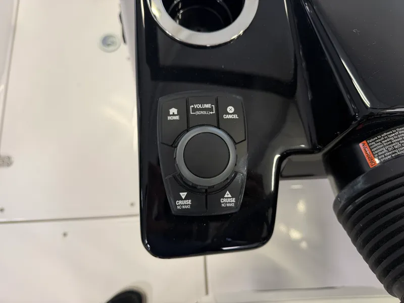 Slide: The Image of Yamaha 222S 2026 - 21