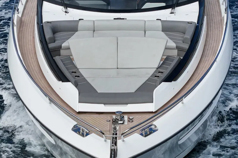 Slide: The Image of Sunseeker 65 SPORT 2023 - 86