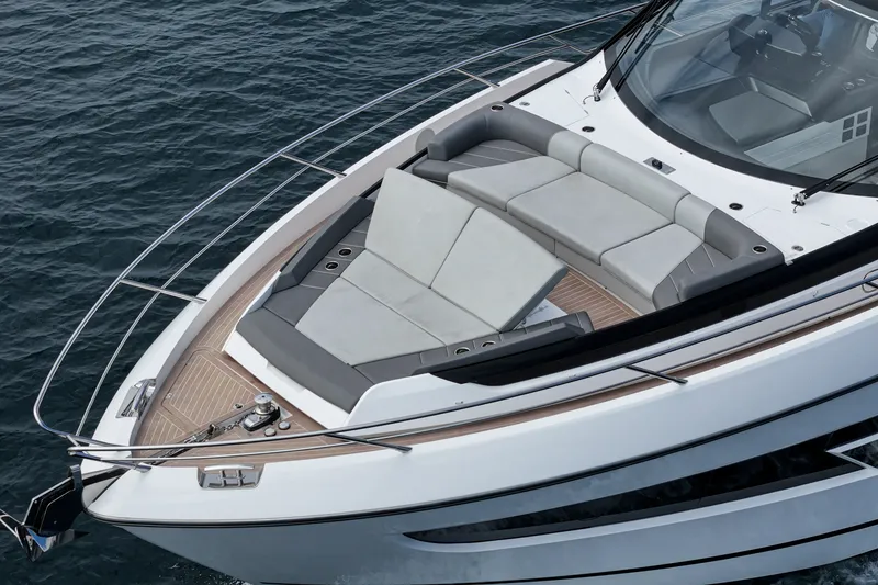 Slide: The Image of Sunseeker 65 SPORT 2023 - 87