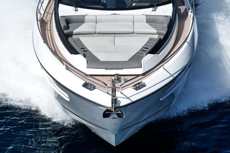 Slide: The Image of Sunseeker 65 SPORT 2023 - 88
