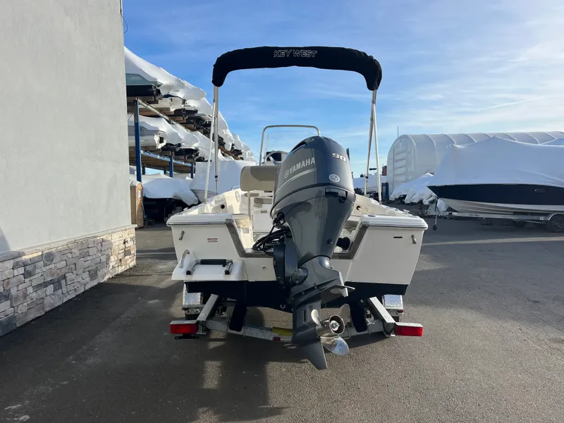 Slide: The Image of Key West 172 SPORTSMAN 2023 - 1