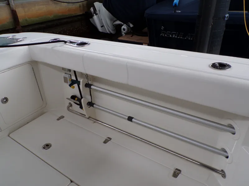 Slide: The Image of Boston Whaler 315 CONQUEST 2014 - 14