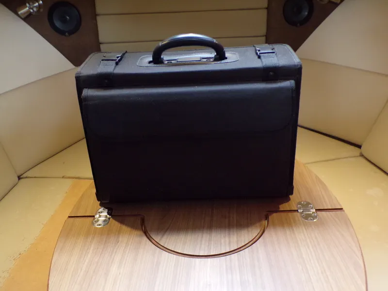 Slide: The Image of Boston Whaler 315 CONQUEST 2014 - 46