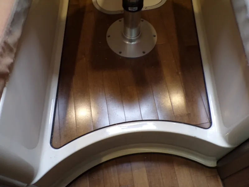 Slide: The Image of Boston Whaler 315 CONQUEST 2014 - 59