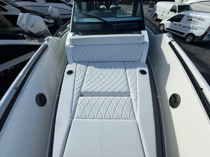 Slide: The Image of Saxdor 320 GTO 2026 - 12