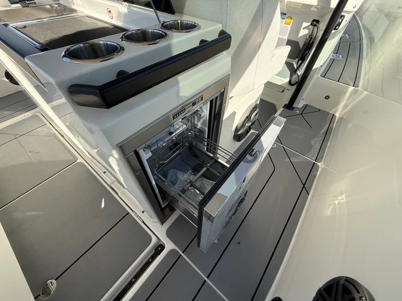 Slide: The Image of Saxdor 320 GTO 2026 - 6